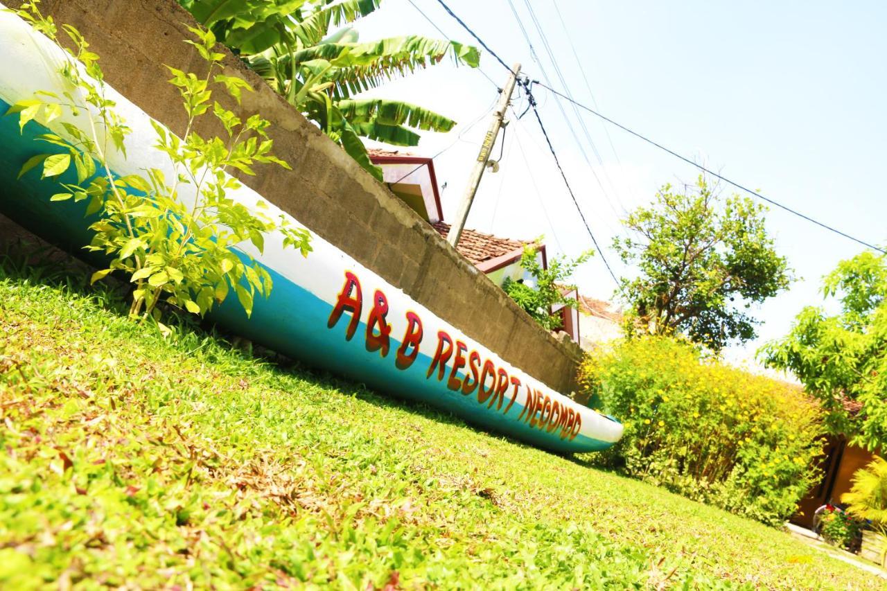 A&B Resort Negombo Kudapaduwa Exteriör bild